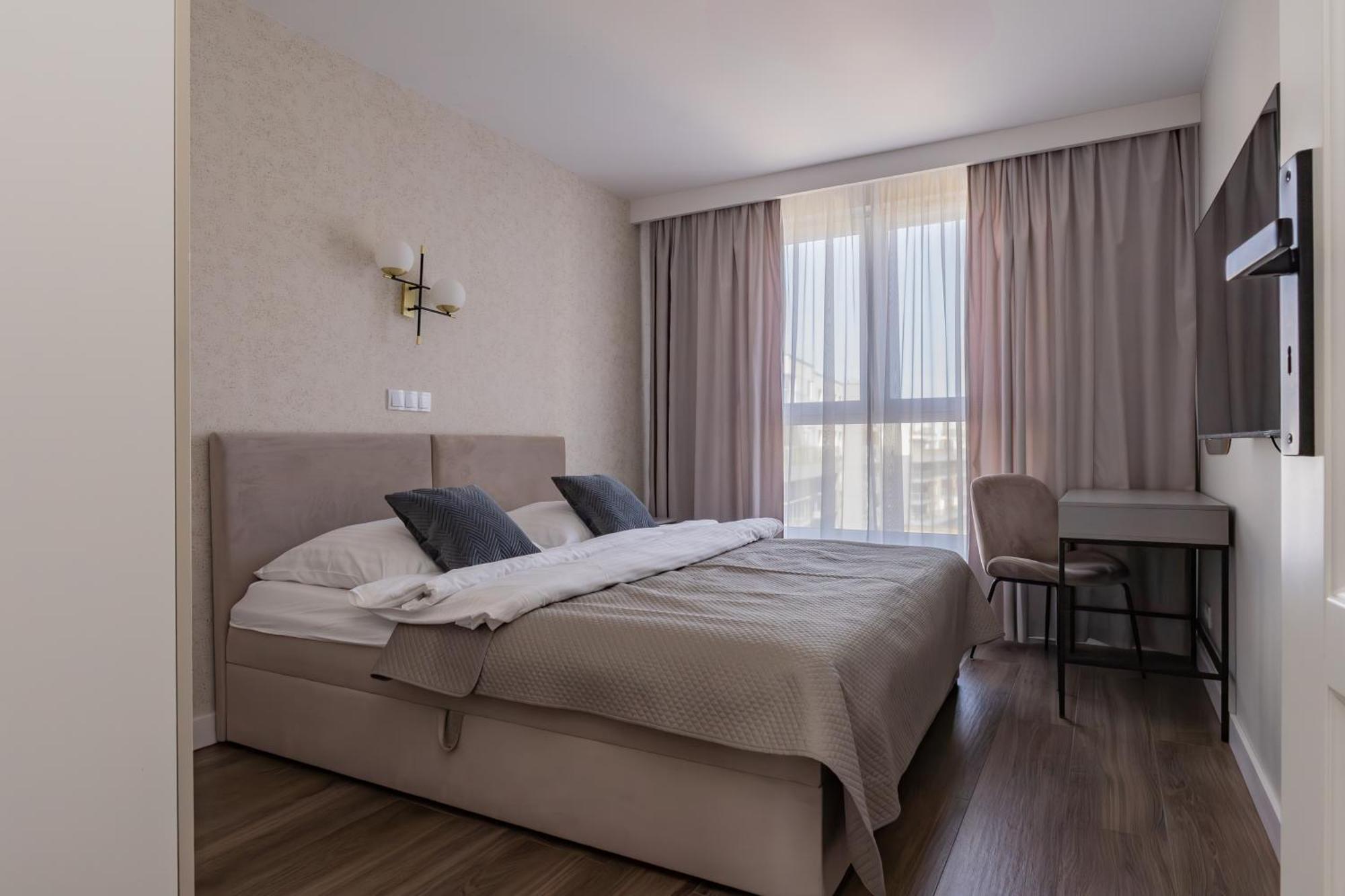 Glow Apartments, Letnica - Szesc Letnica *